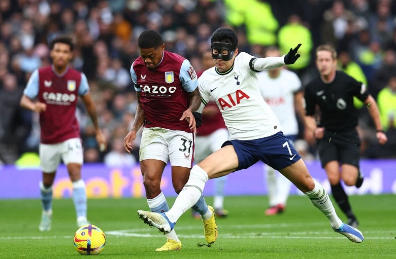 Ở lượt đi Tottenham đã phơi áo 0-2 ngay trên sân nhà của mình.