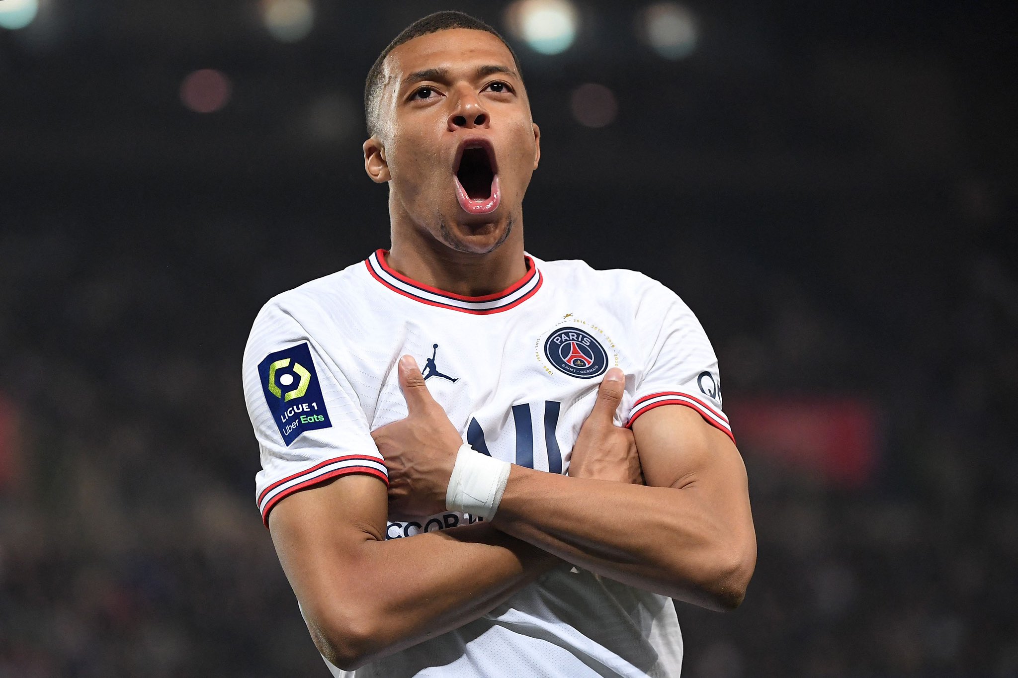 Mbappe sẽ rời PSG ở cuối mùa sau khi hợp đồng của anh đáo hạn với đội bóng nước Pháp