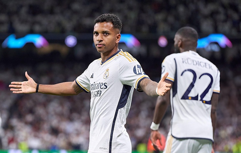 Rodrygo ghi bàn giúp Real có lần đầu tiên vượt lên dẫn trước trước Man City