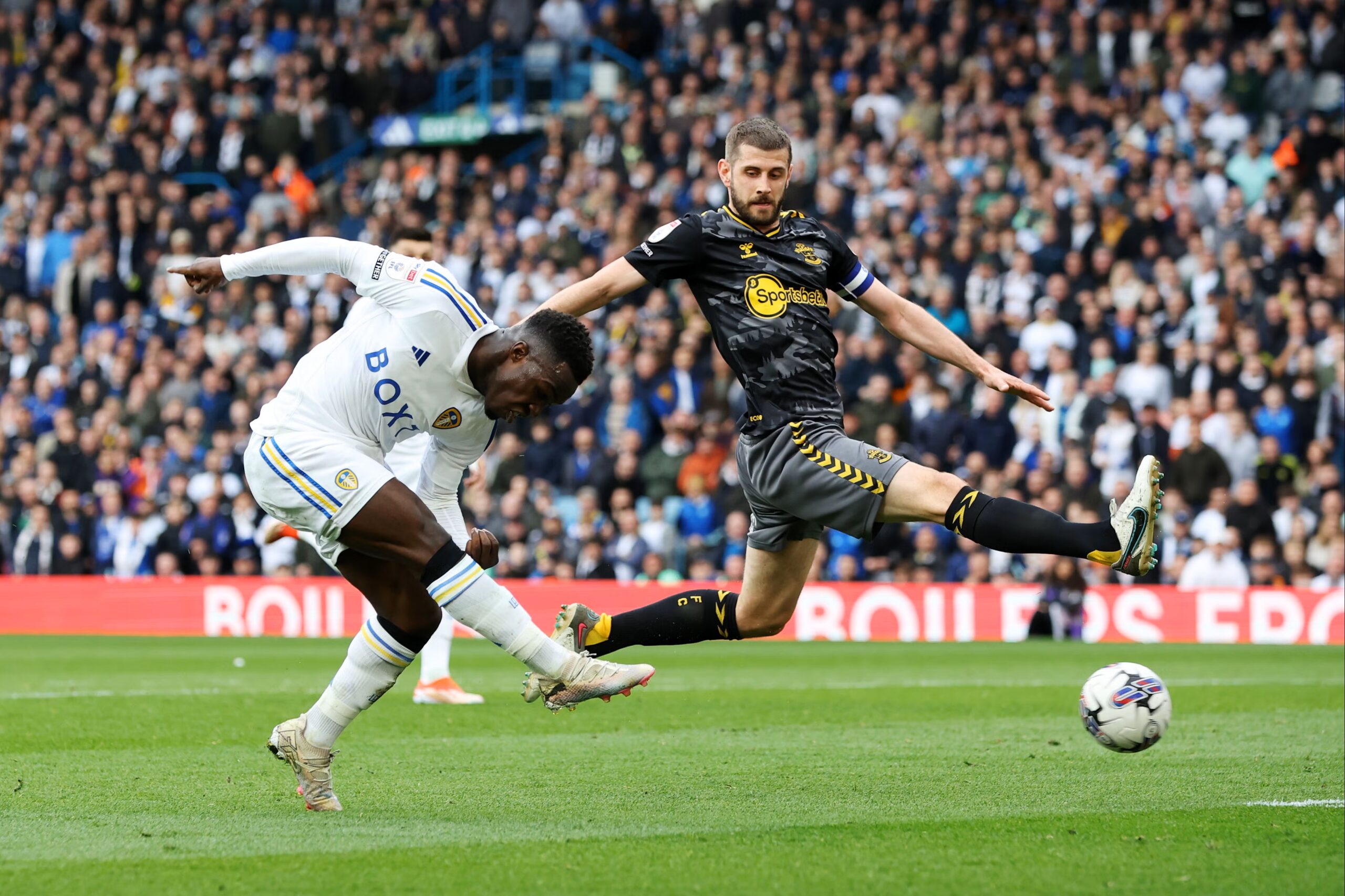 Nhận định, soi kèo nhà cái trận Leeds vs Southampton