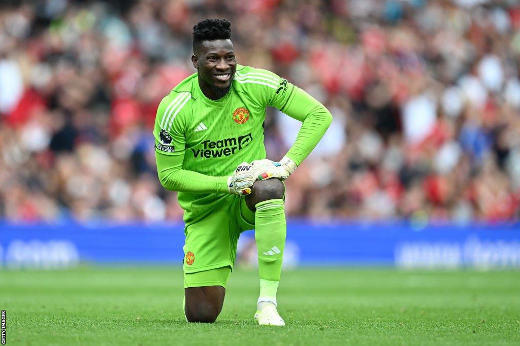 Onana thỉnh thoảng vẫn có những pha cứu thua xuất thần nhưng Man United cần hơn sự ổn định từ thủ thành này